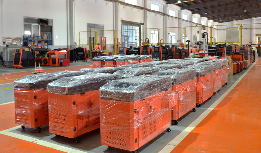 激光焊接機(jī)生產(chǎn)車間 激光焊接機(jī)生產(chǎn)車間