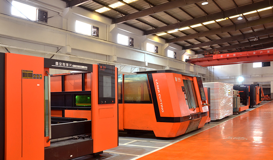 激光切割機(jī)生產(chǎn)車間 激光切割機(jī)生產(chǎn)車間